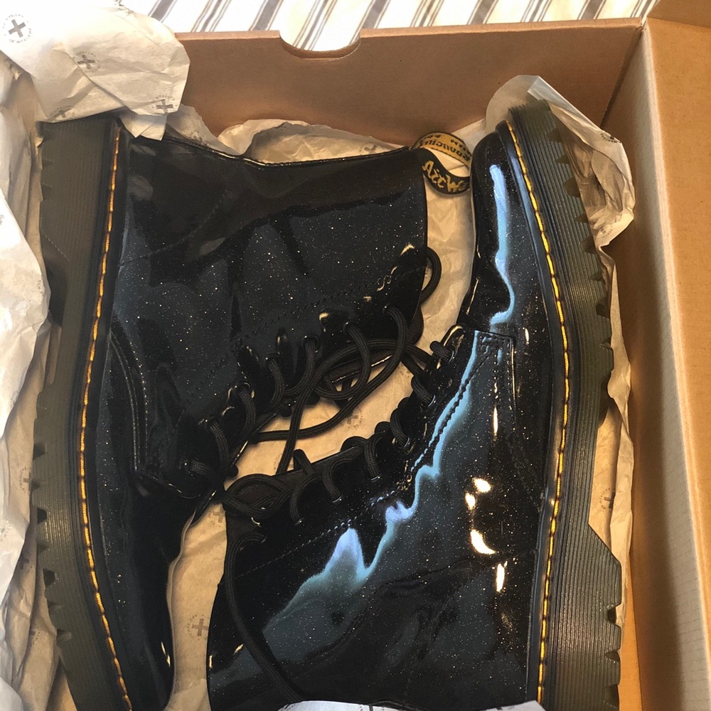 Dr. Marten ‘Luana’ Boots